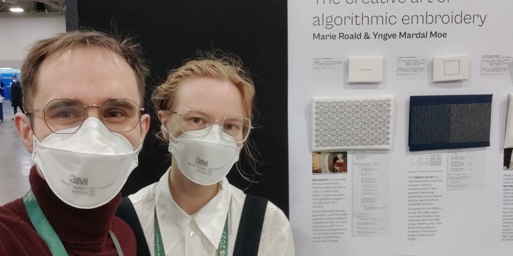 To stolte presentasjonsholdere