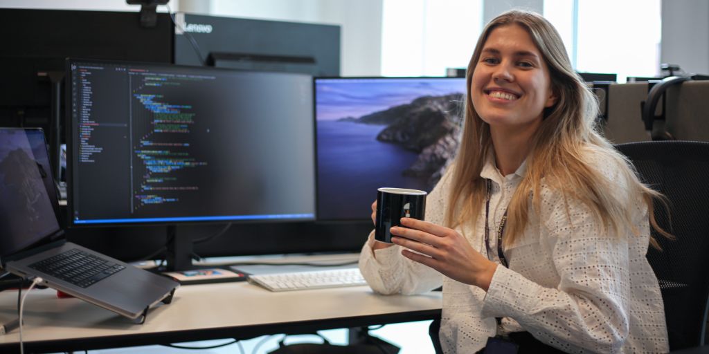 Utvikler digital tvilling på dagen – og kunst på kvelden 