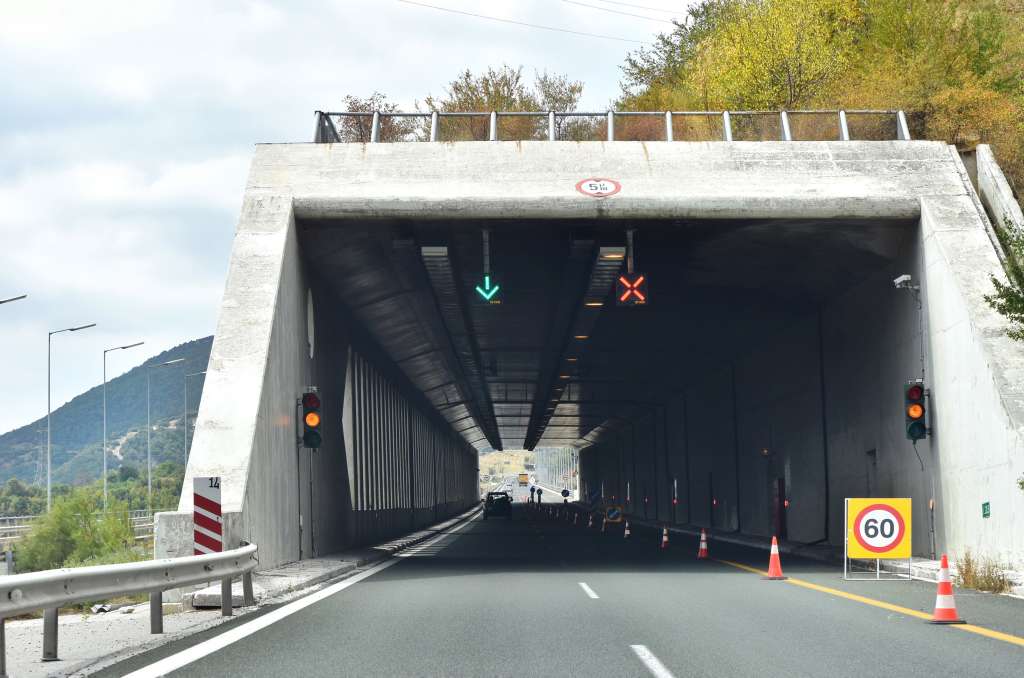 tunnel1