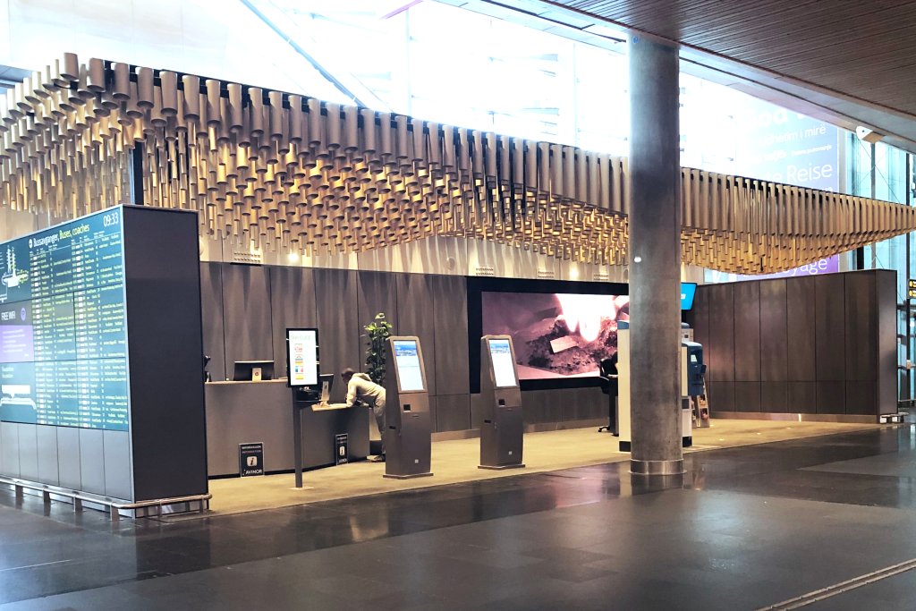 Informasjons- og velkomstsenter på OSL.  Informasjons- og velkomstsenter på OSL.